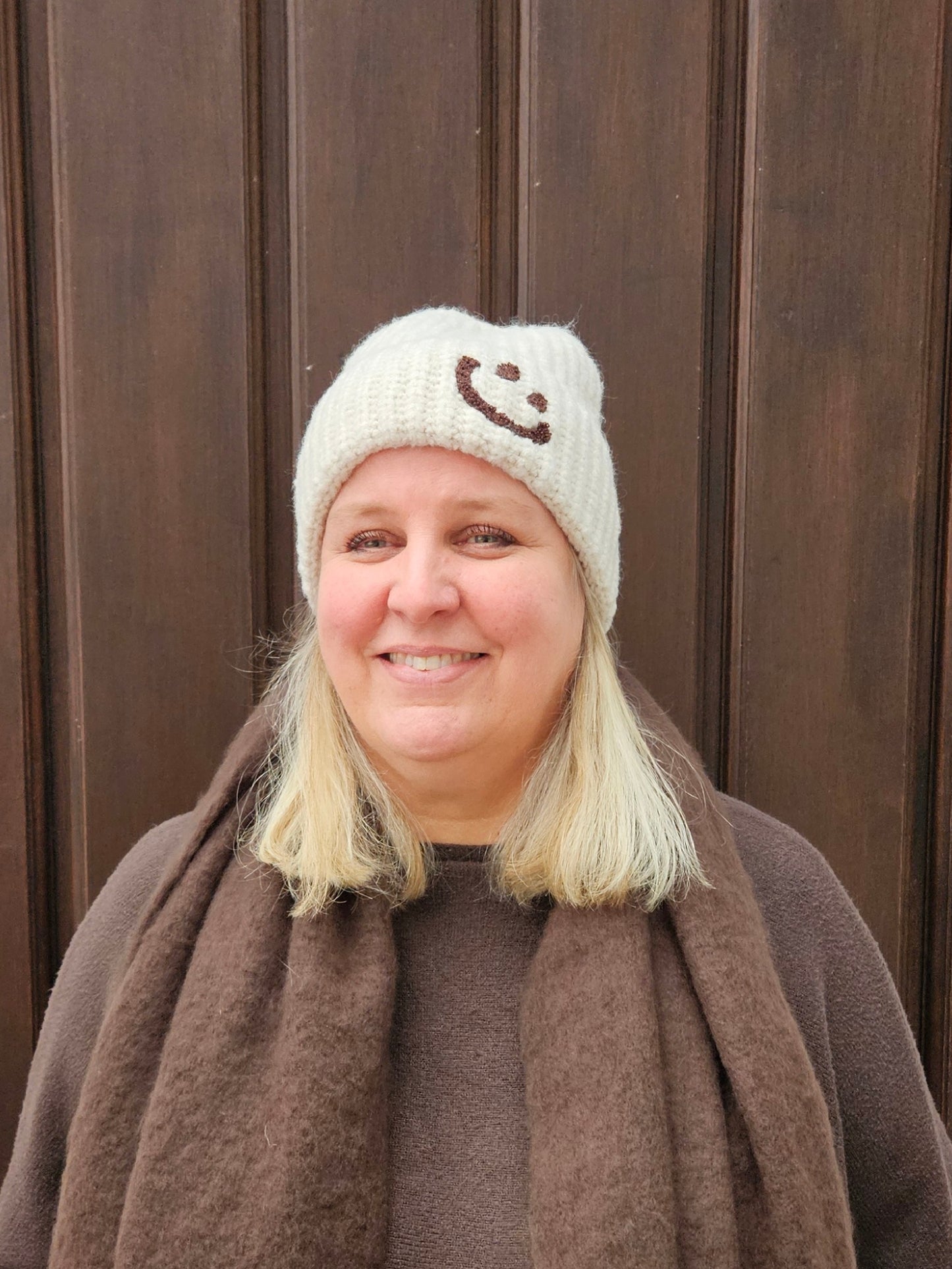 Beanie Natur mit Smiley 😄 | Grober Strick aus 100% Viskose