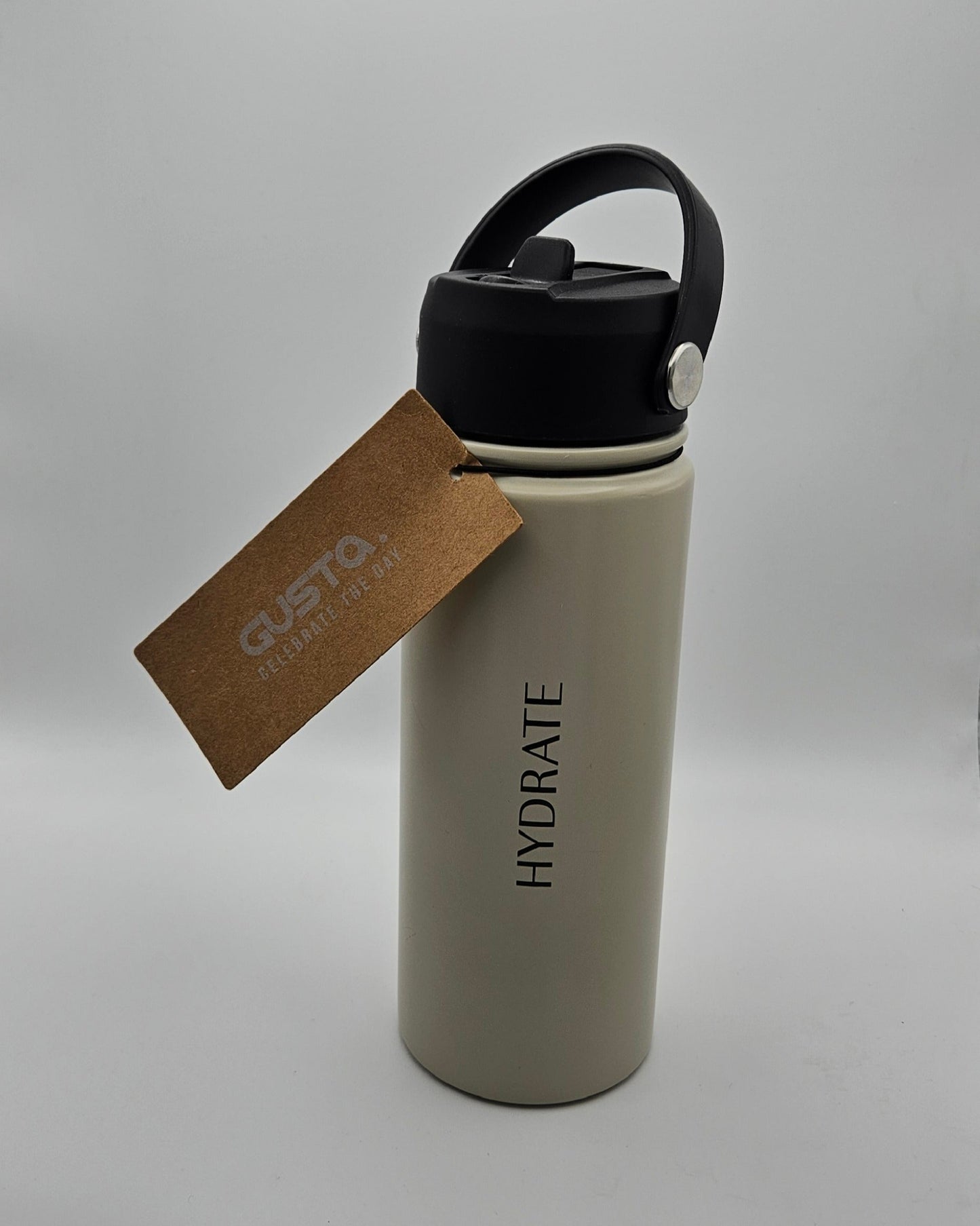 GUSTA Hydrate Trinkflasche Ivory – Mit Henkel & ausklappbarem Trinkhalm