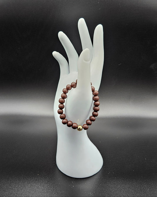Hannah Collection - Dunkelbraunes Holzperlen Armband mit goldener Perle 🍂 Hand Made