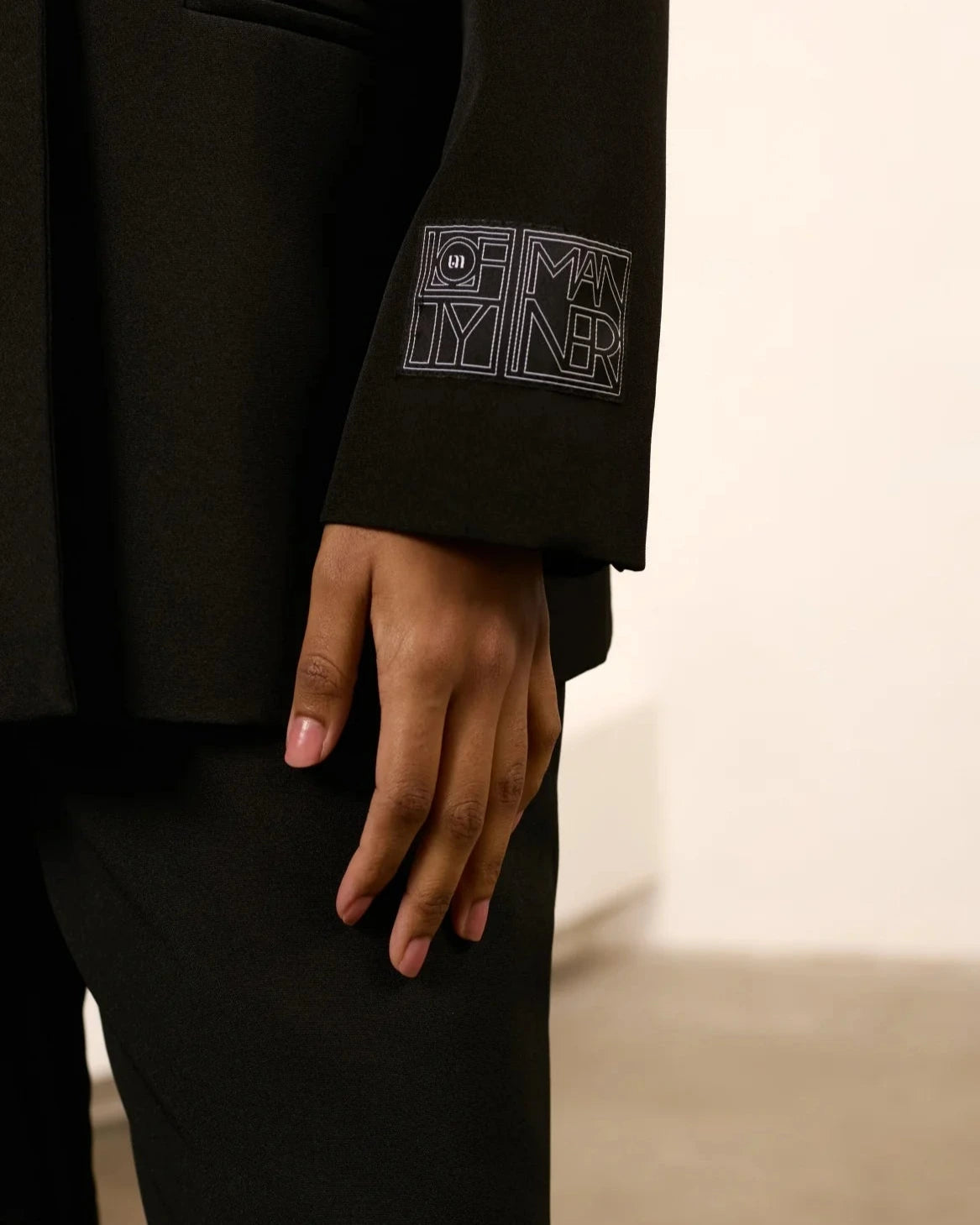 lofty manner Blazer Mae | Black