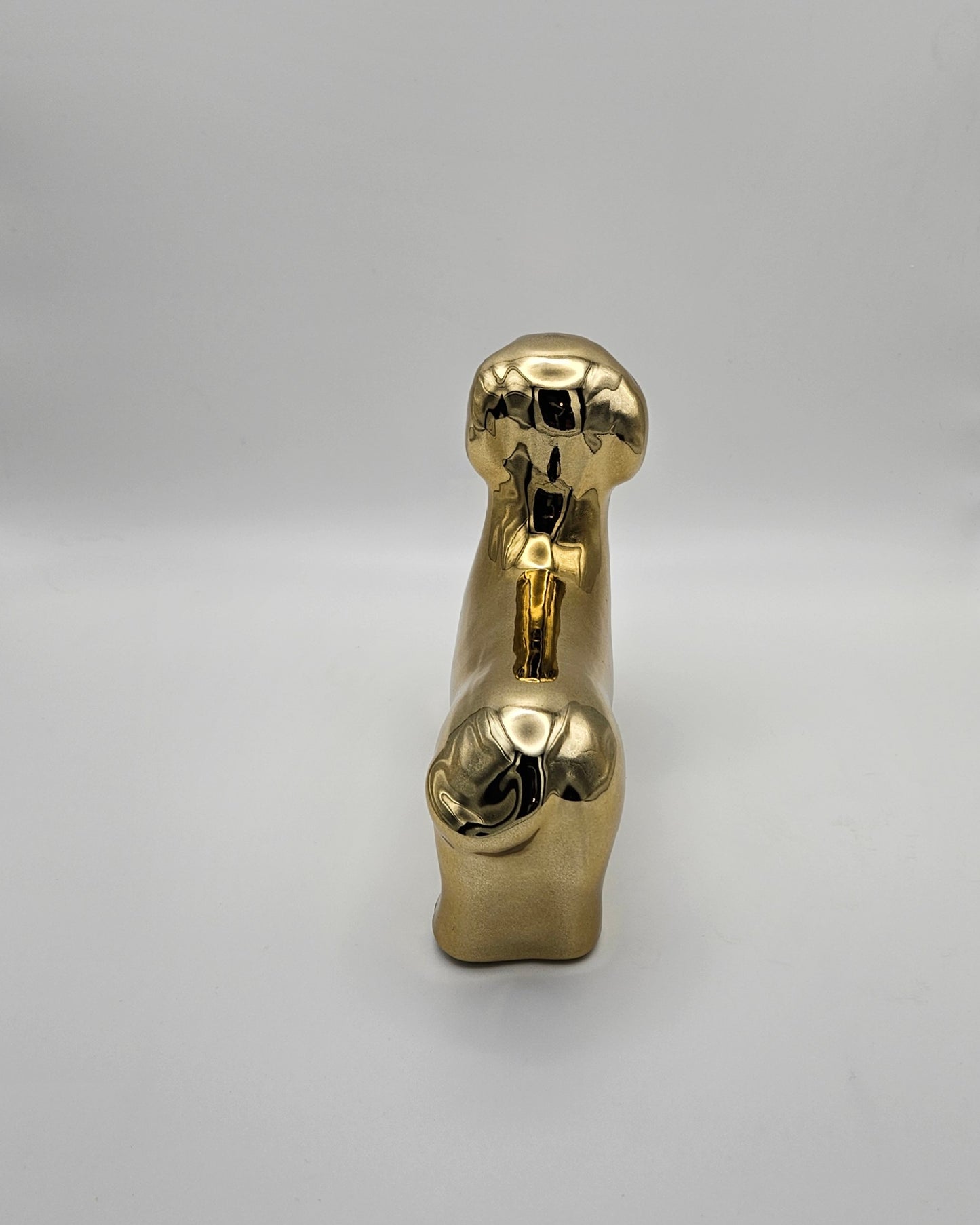 Kleiner goldener Deko-Dackel – glänzendes Deko-Highlight aus Keramik