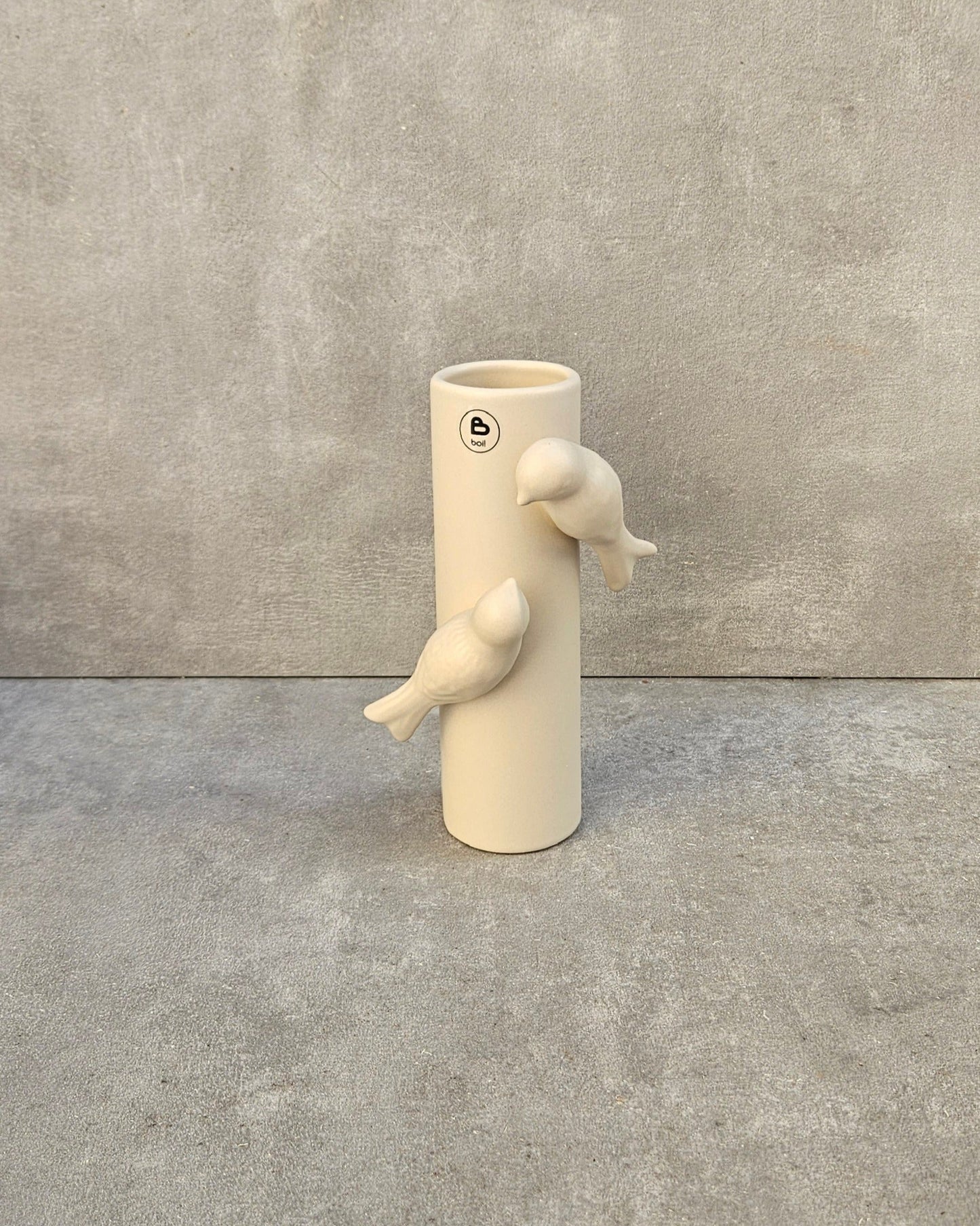 Kleine Vögelchen-Vase von boi! – stilvolle Keramik-Deko mit Herz